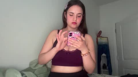 Its Reginaaa  online show from 12, 4, 2026