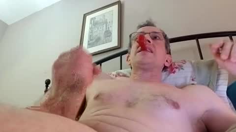 Snapshot of regularguy20 chatting on 24, 3, 2026 regularguy20 online show from 24, 3, 2026