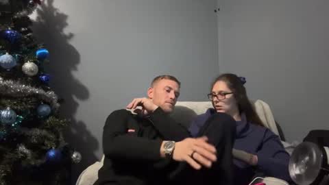 Snapshot of reighofsun98 chatting on 16, 12, 2024 SunshineSanchez online show from 16, 12, 2024