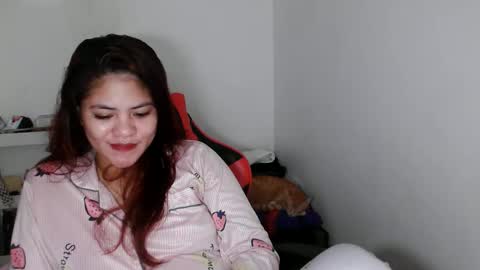 Snapshot of reign2525 chatting on 22, 9, 2025 reign2525 online show from 22, 9, 2025