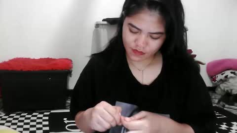 Snapshot of reign2525 chatting on 9, 2, 2026 reign2525 online show from 9, 2, 2026