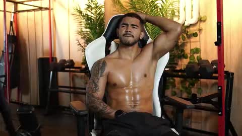 Snapshot of reik_von chatting on 10, 1, 2026 Reik online show from 10, 1, 2026