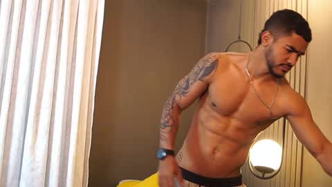 Snapshot of reik_von chatting on 13, 1, 2026 Reik online show from 13, 1, 2026