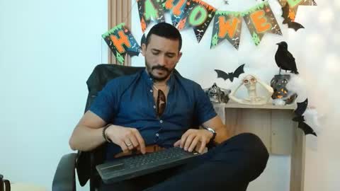 Snapshot of reiko_85_ chatting on 10, 10, 2025   REIKO  online show from 10, 10, 2025