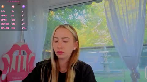 reina cummings online show from 15, 9, 2025