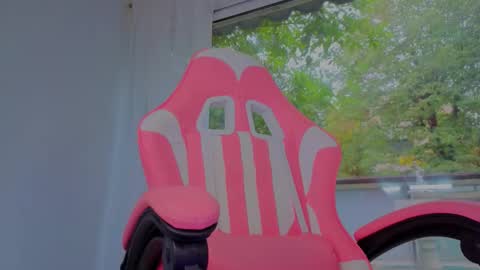 reina cummings online show from 29, 9, 2025