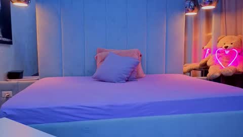 reina cummings online show from 21, 10, 2025