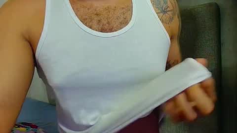 paola online show from 5, 10, 2025