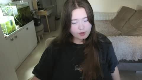 Ann OF - remirann21 online show from 4, 4, 2026