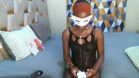 remmyqueen online show from 30, 3, 2026