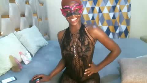 remmyqueen online show from 10, 5, 2026