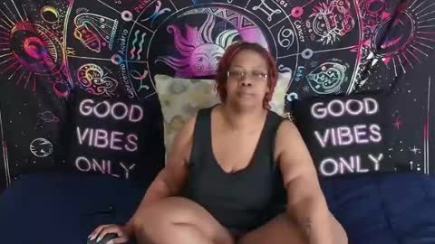 Snapshot of renaecumsalot chatting on 17, 6, 2026 RenaeCumsAlot online show from 17, 6, 2026