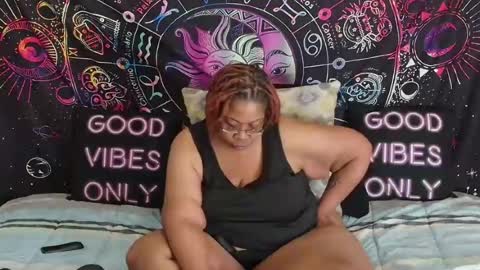 Snapshot of renaecumsalot chatting on 8, 8, 2026 RenaeCumsAlot online show from 8, 8, 2026