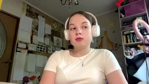 Snapshot of renaeorabuena chatting on 5, 6, 2026 Annabel online show from 5, 6, 2026