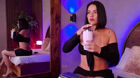 Snapshot of renata_black_ chatting on 6, 6, 2026 Renata online show from 6, 6, 2026