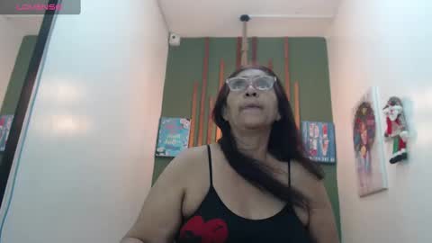 Snapshot of renata_milf_ chatting on 23, 12, 2024 renata_milf_ online show from 23, 12, 2024