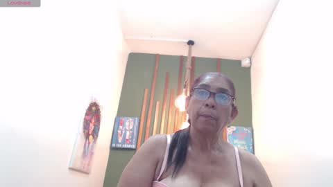 Snapshot of renata_milf_ chatting on 13, 1, 2025 renata_milf_ online show from 13, 1, 2025