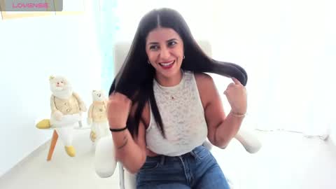 RENATA online show from 28, 12, 2024
