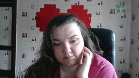 renataoia online show from 2, 3, 2025