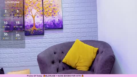Snapshot of renataruiz_rr chatting on 8, 2, 2025 online show from 8, 2, 2025