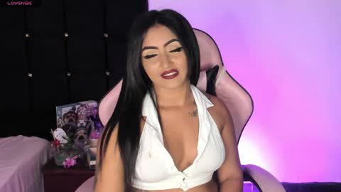 renatawilsom online show from 20, 5, 2026