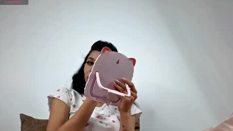 Rena online show from 6, 5, 2026