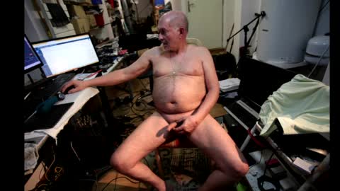 renefr online show from 10, 4, 2026