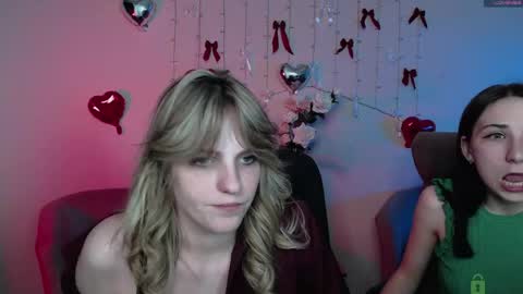 Sweet Renesmee online show from 26, 4, 2026