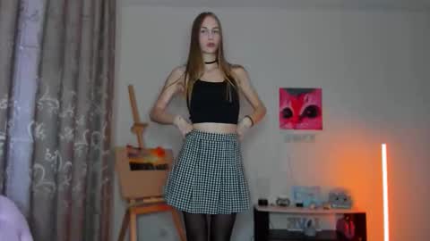 Snapshot of renewalri chatting on 24, 10, 2025 Rina online show from 24, 10, 2025