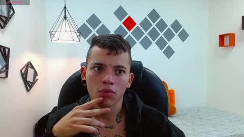 R E N E  online show from 29, 12, 2024