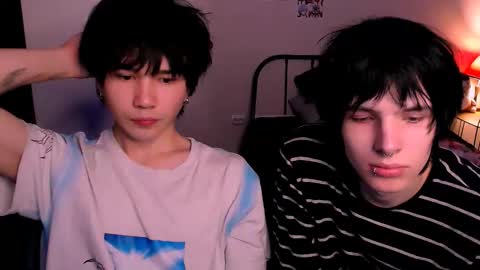 Snapshot of rennuts chatting on 27, 10, 2025 rennuts online show from 27, 10, 2025