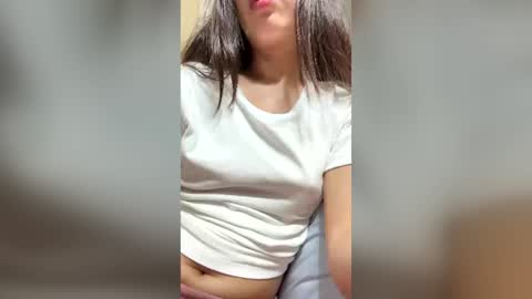 ressibebegirl22 online show from 14, 6, 2026