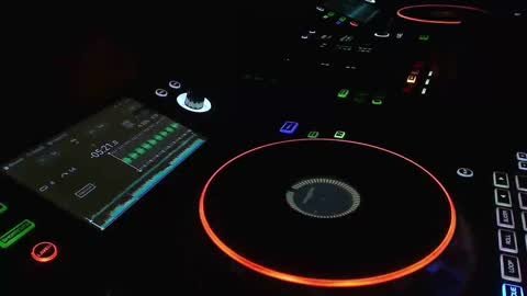Snapshot of reticuli chatting on 24, 2, 2025 GearPorn online show from 24, 2, 2025