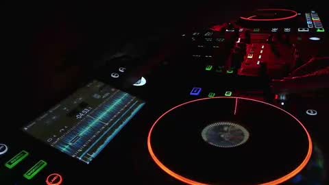 Snapshot of reticuli chatting on 23, 9, 2025 GearPorn online show from 23, 9, 2025