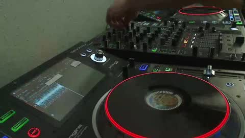 Snapshot of reticuli chatting on 2, 10, 2025 GearPorn online show from 2, 10, 2025