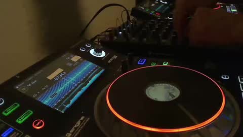 Snapshot of reticuli chatting on 11, 10, 2025 GearPorn online show from 11, 10, 2025