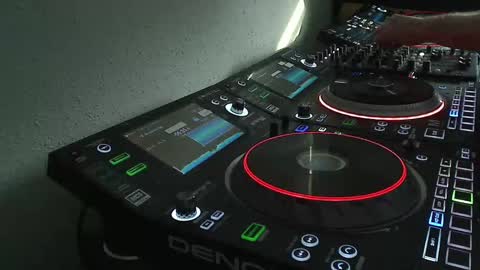 Snapshot of reticuli chatting on 18, 10, 2025 GearPorn online show from 18, 10, 2025