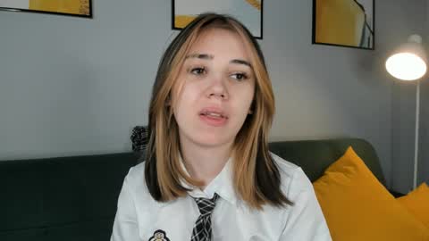 Elin online show from 12, 12, 2024