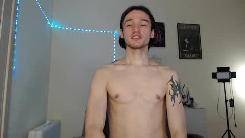 Snapshot of rexxx_erection chatting on 24, 2, 2025 Eugene online show from 24, 2, 2025