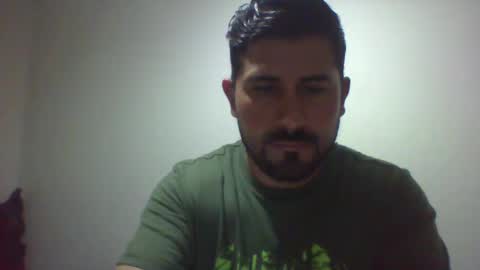 Snapshot of reyalad_mariana chatting on 27, 1, 2025 REYALAD online show from 27, 1, 2025