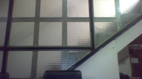 Snapshot of reyalad_mariana chatting on 26, 2, 2025 REYALAD online show from 26, 2, 2025