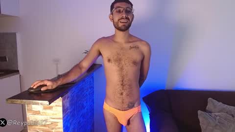 Snapshot of reypablo1 chatting on 2, 4, 2026 REY PABLO Independent online show from 2, 4, 2026