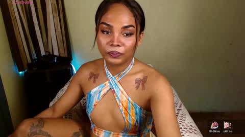 Snapshot of rhianasollway69 chatting on 25, 11, 2025 rhianasollway69 online show from 25, 11, 2025