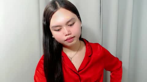 rhianne_fuckdoll online show from 28, 10, 2025