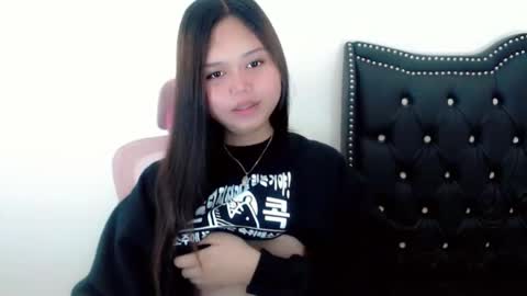 rhianne_fuckdoll online show from 8, 2, 2026