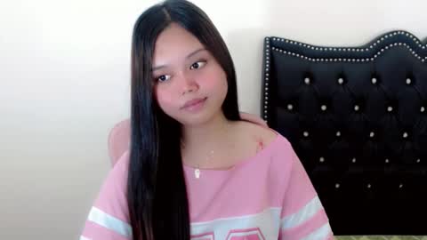 rhianne_fuckdoll online show from 9, 2, 2026