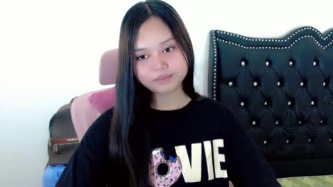 rhianne_fuckdoll online show from 9, 2, 2026