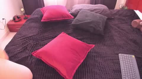 Snapshot of rhondavines chatting on 17, 9, 2025 Rhonda online show from 17, 9, 2025