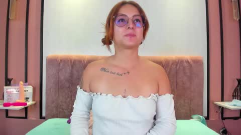 rhosyn_reyes online show from 29, 12, 2024