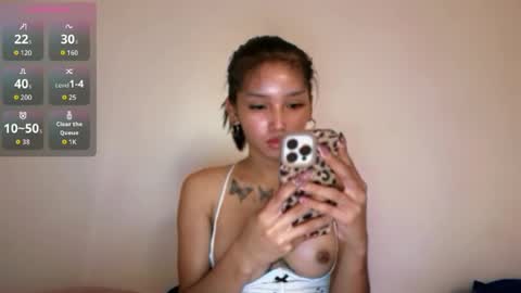 Snapshot of riana_gorgeous69 chatting on 6, 7, 2026 riana online show from 6, 7, 2026